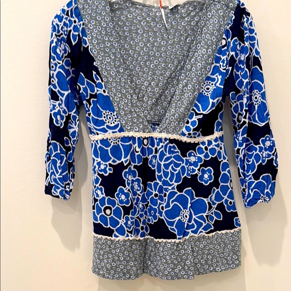 Ric Rac  Blue and gray Floral Top XS - Picture 1 of 3